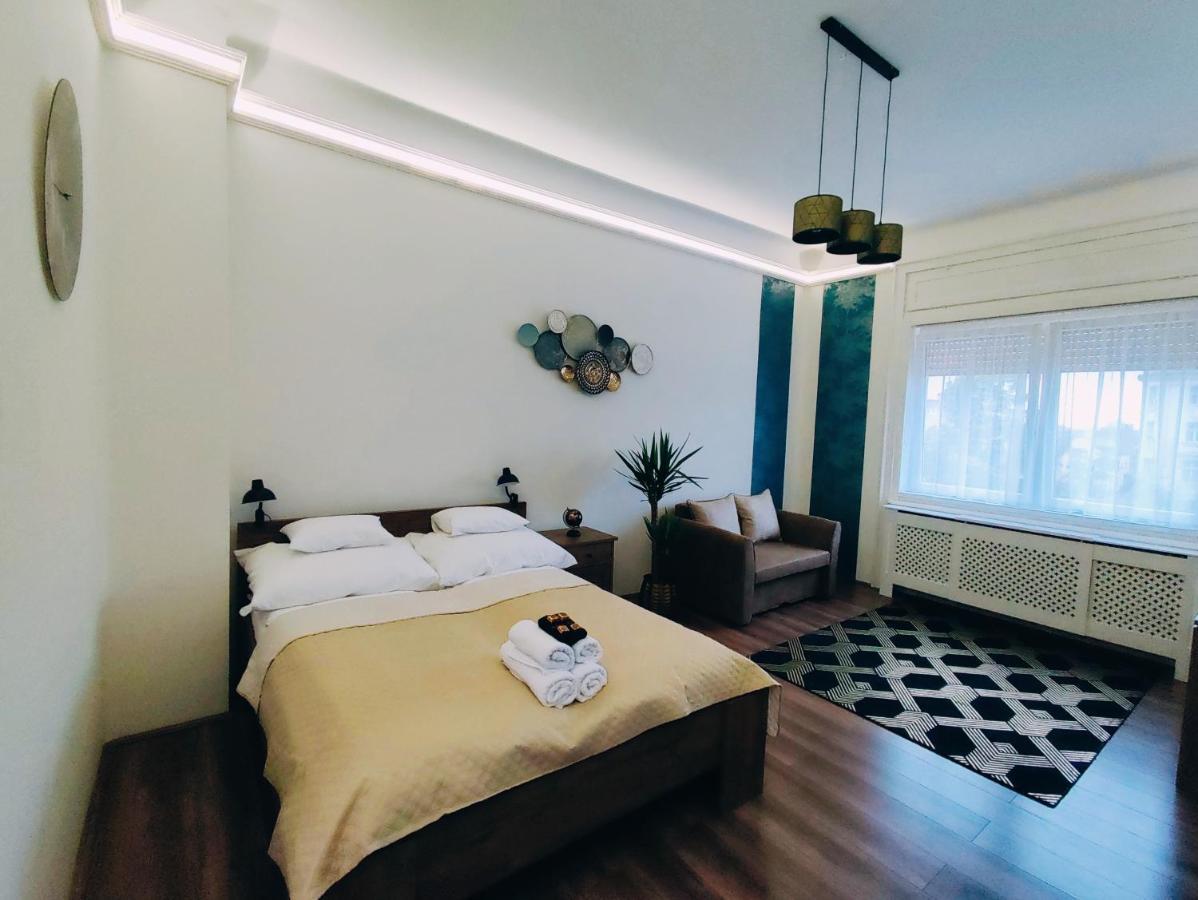 Central Palace Apartman Debrecen Luaran gambar
