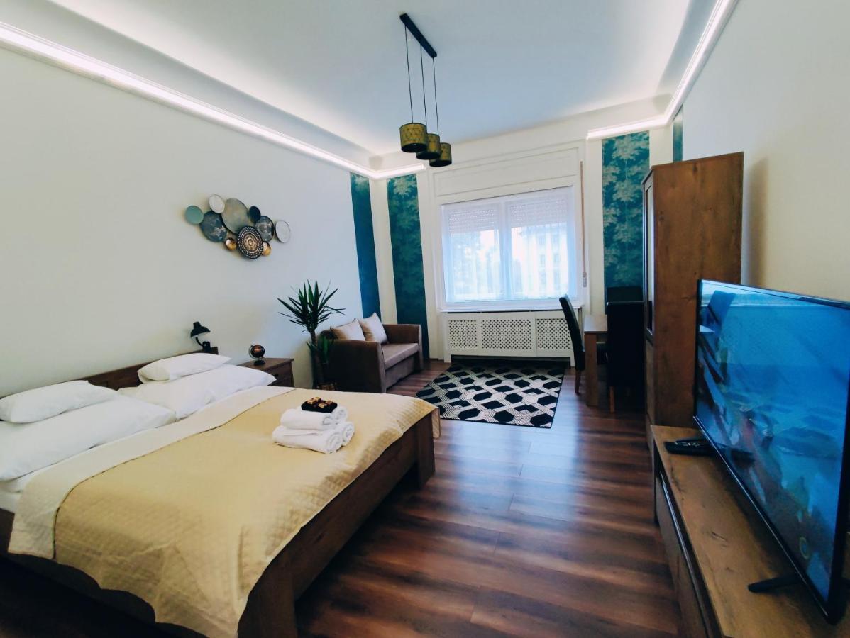 Central Palace Apartman Debrecen Luaran gambar