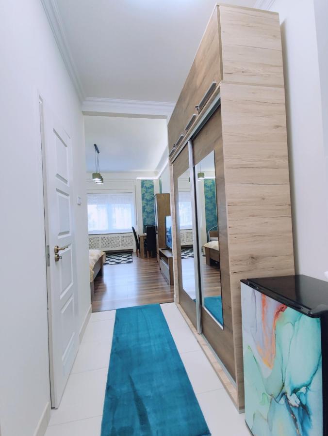 Central Palace Apartman Debrecen Luaran gambar