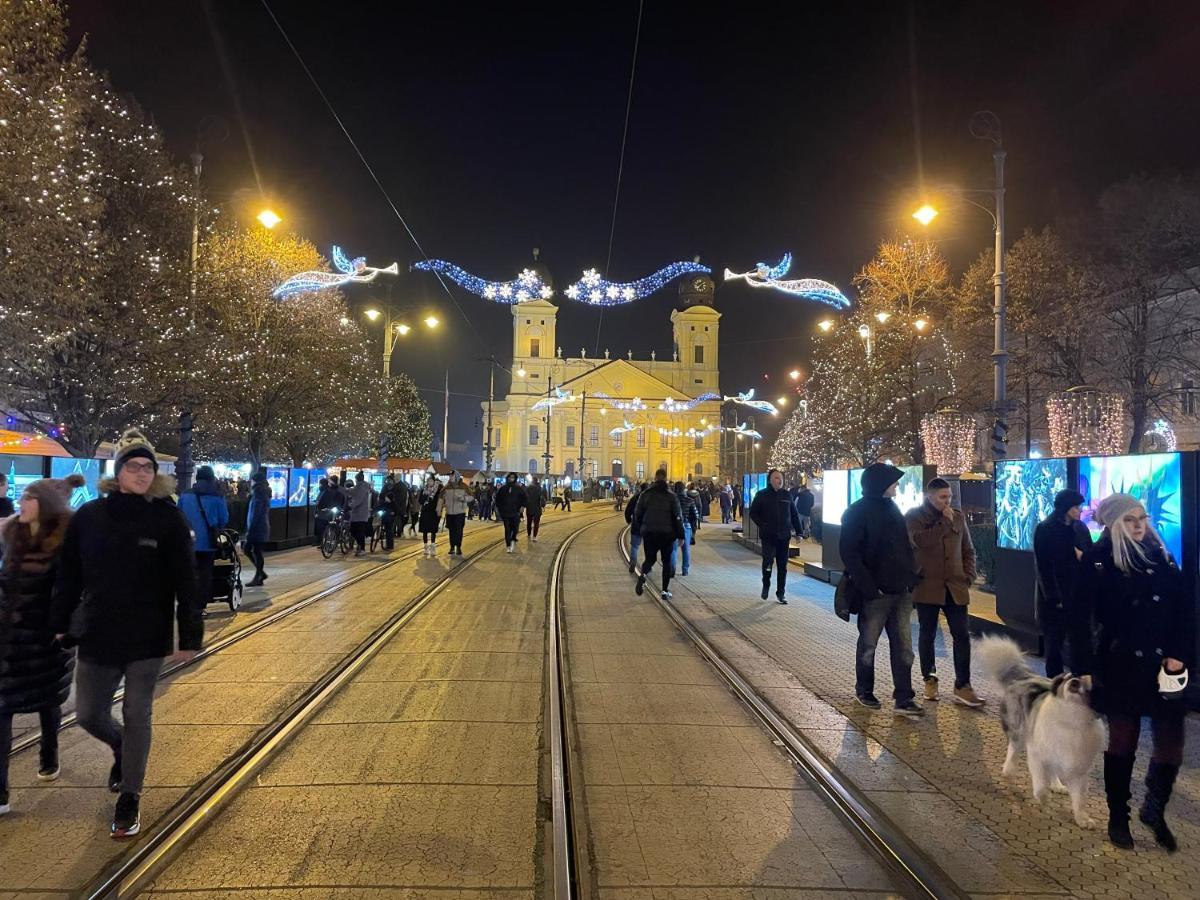 Central Palace Apartman Debrecen Luaran gambar